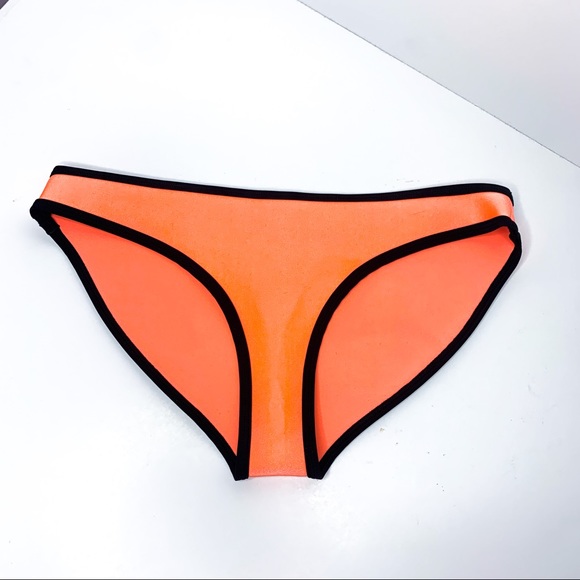 TRIANGL Swimwear neoprene neon bandeau bikini - Picture 11 of 13
